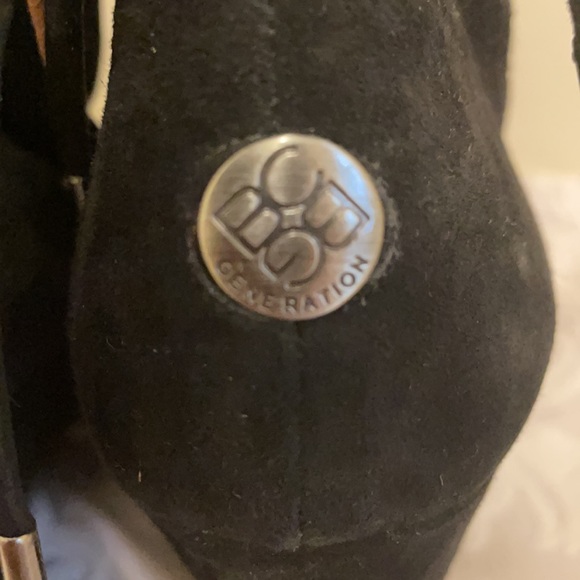 BCBG Generation Wessy suede wedge bootie black - Picture 5 of 6